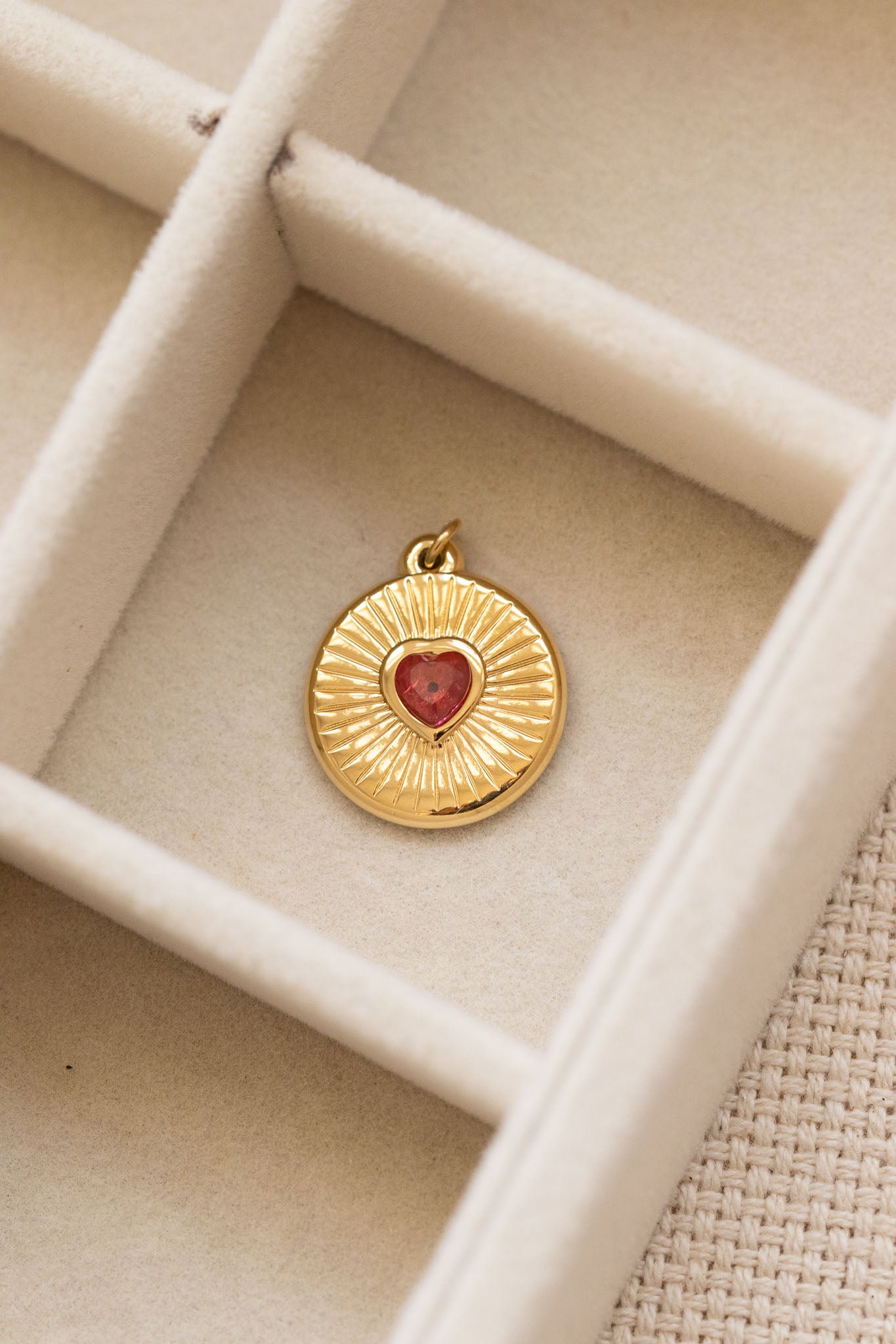 Love Charm Medium