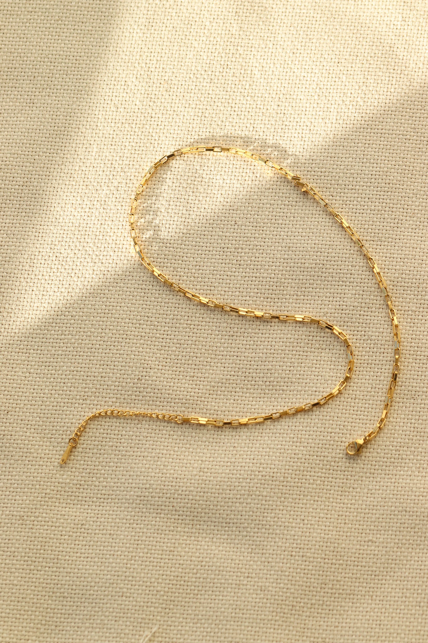 Small Box Paperclip Chain