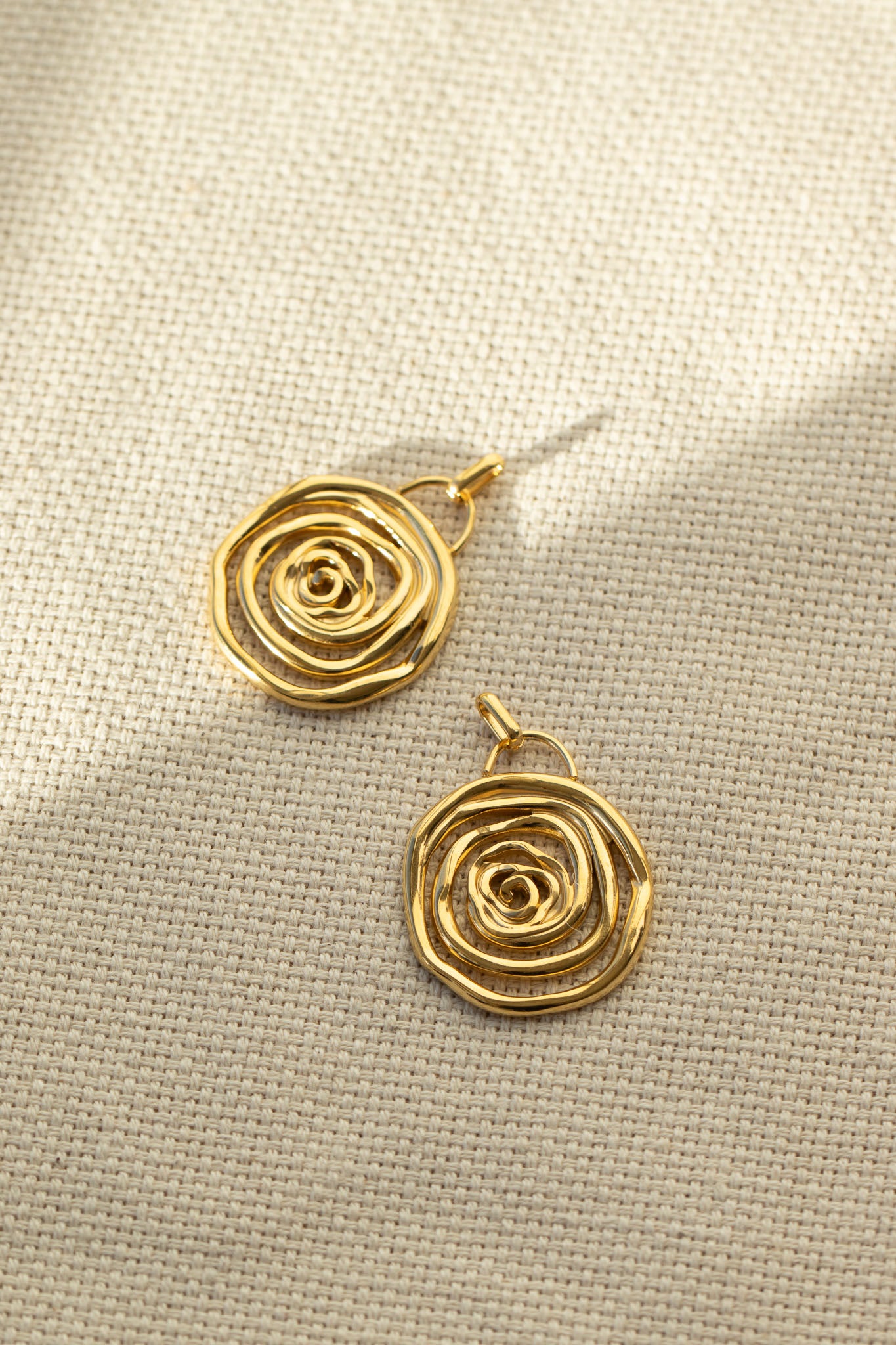 Spiral Charm Large