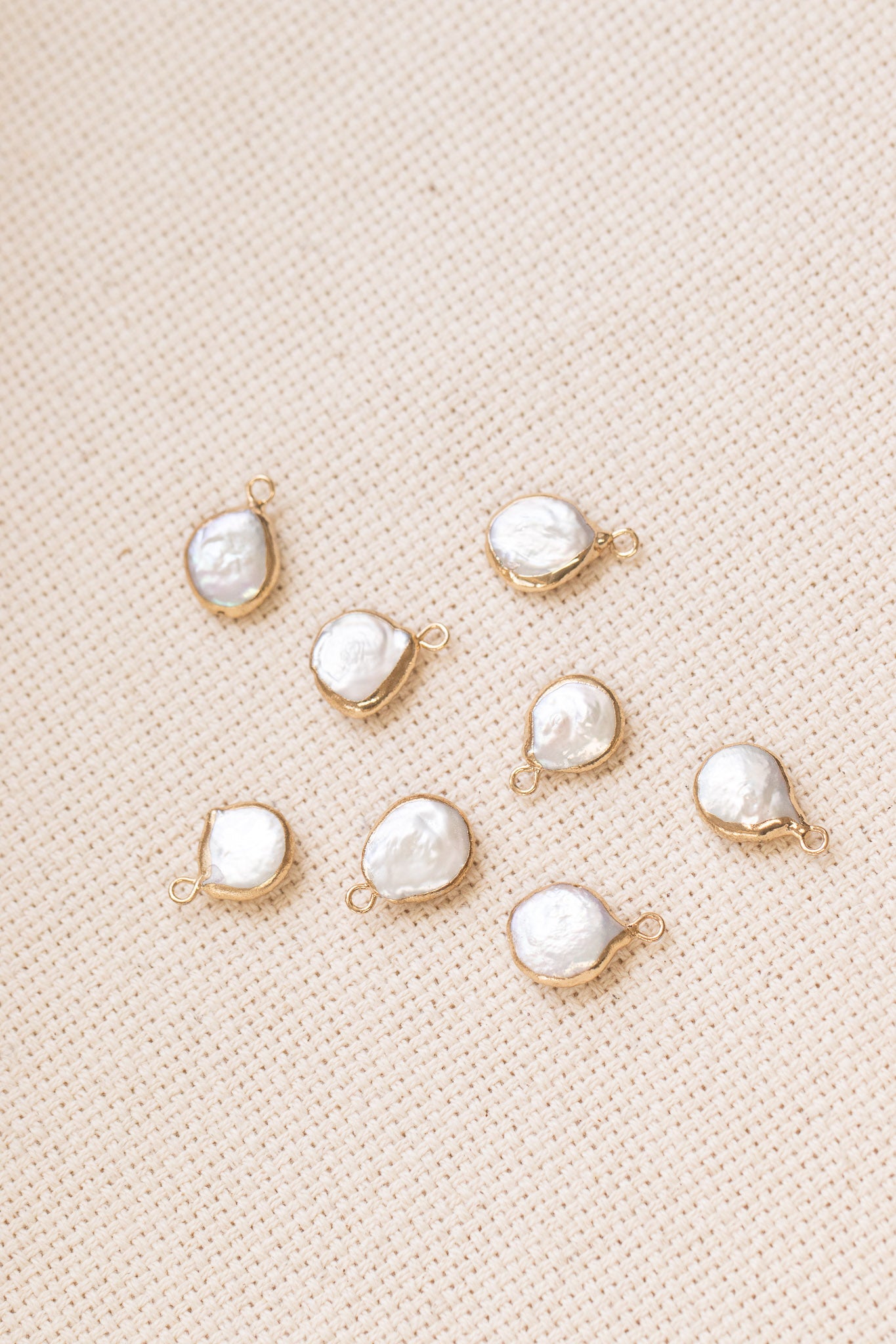 Baroque Pearl Charm Medium