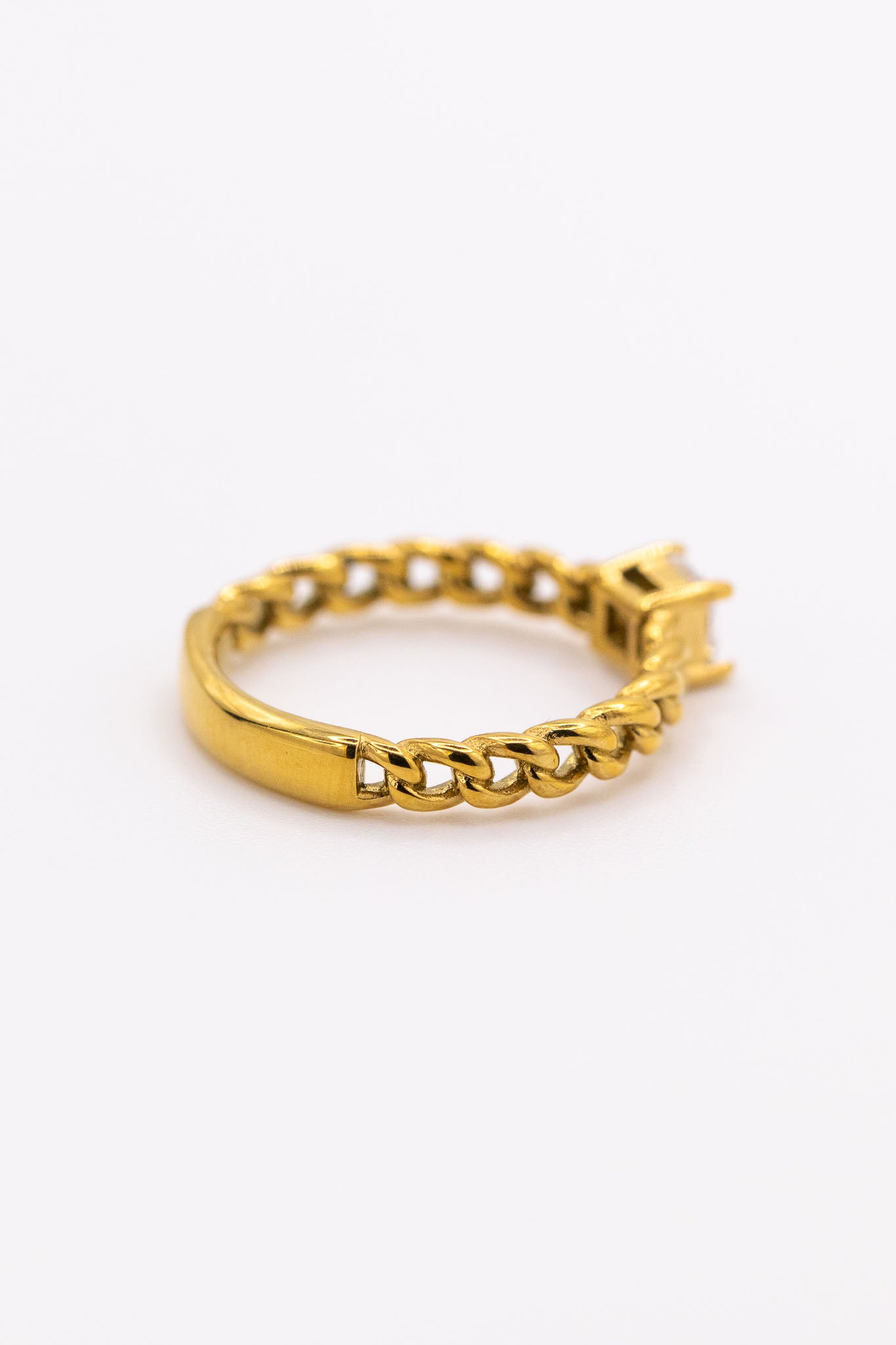 The Ferne Ring