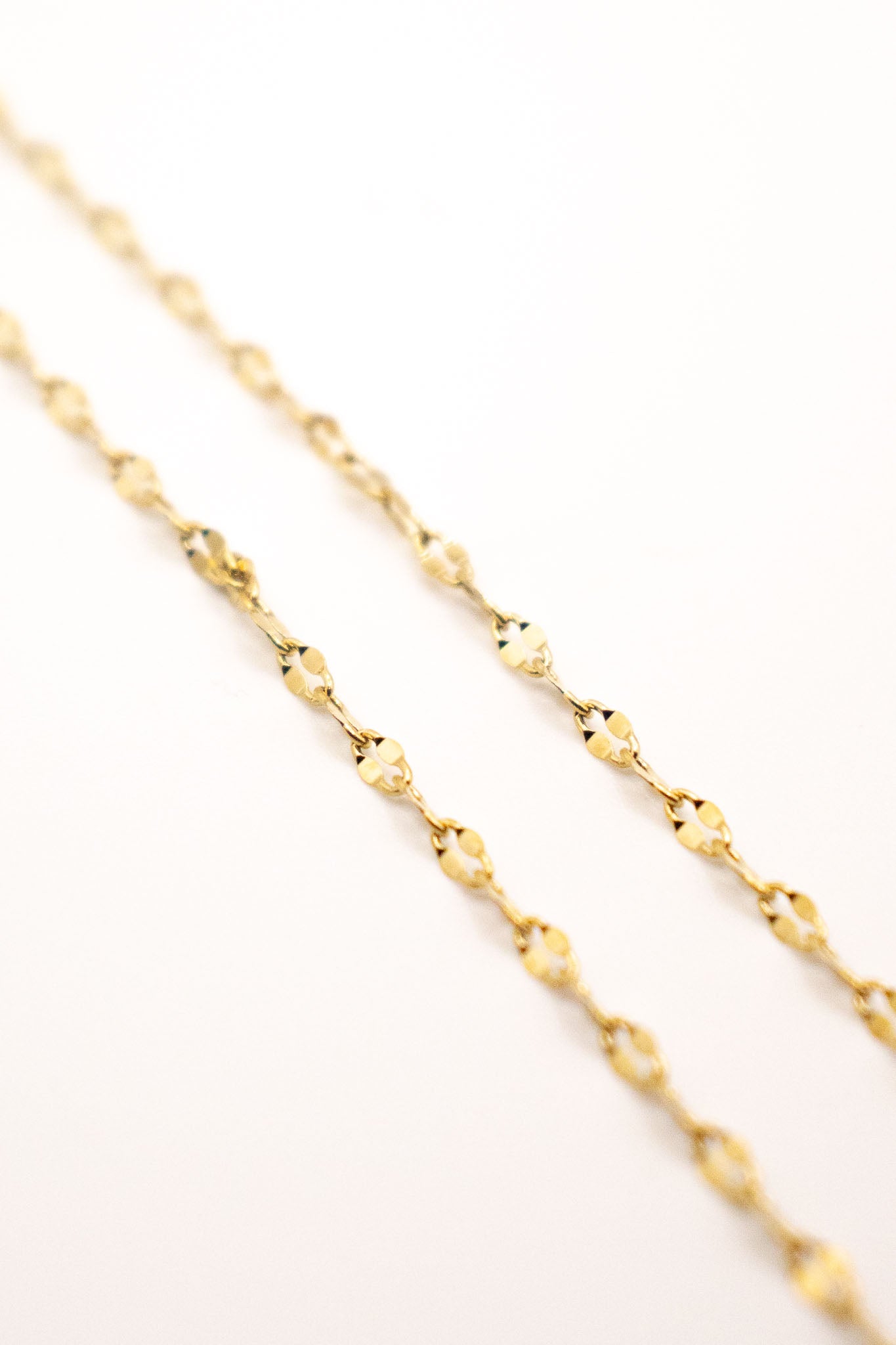 Sparkle Lip Link Chain