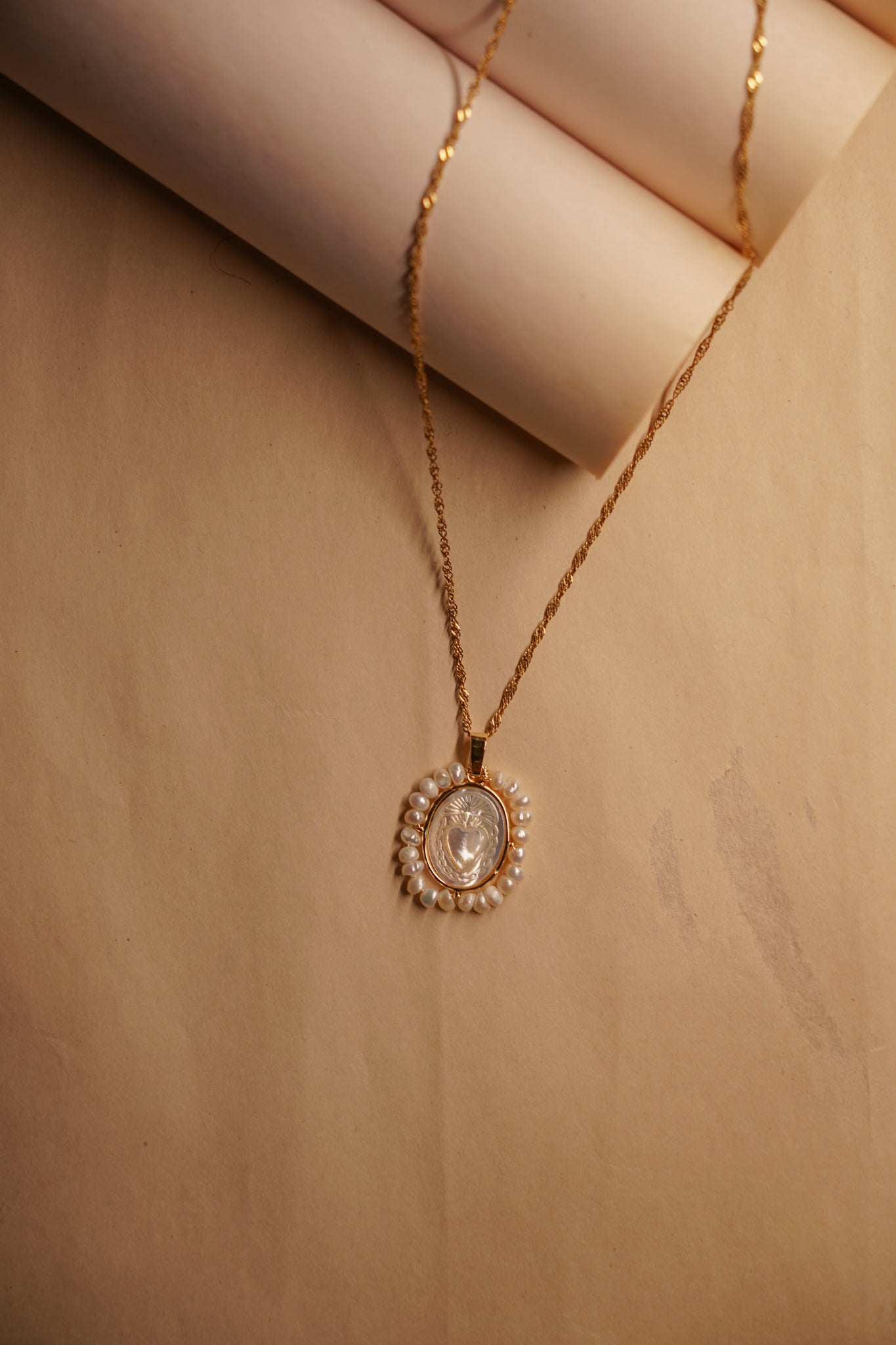 Amara Necklace