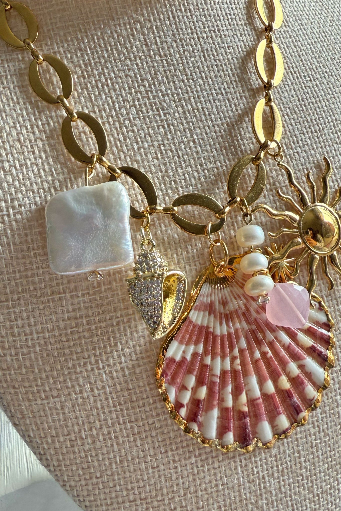 The Concha Charm