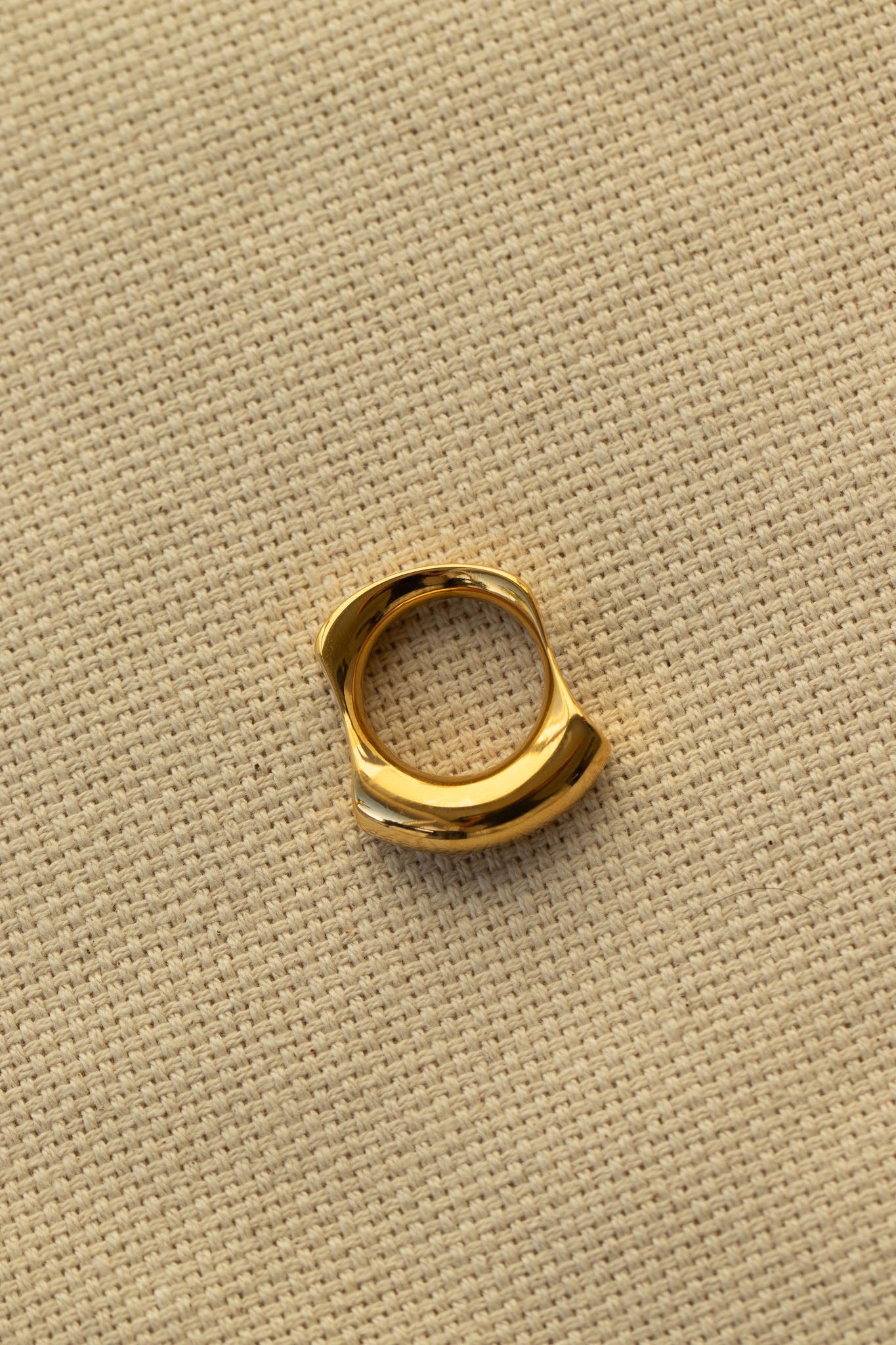 Aria Ring