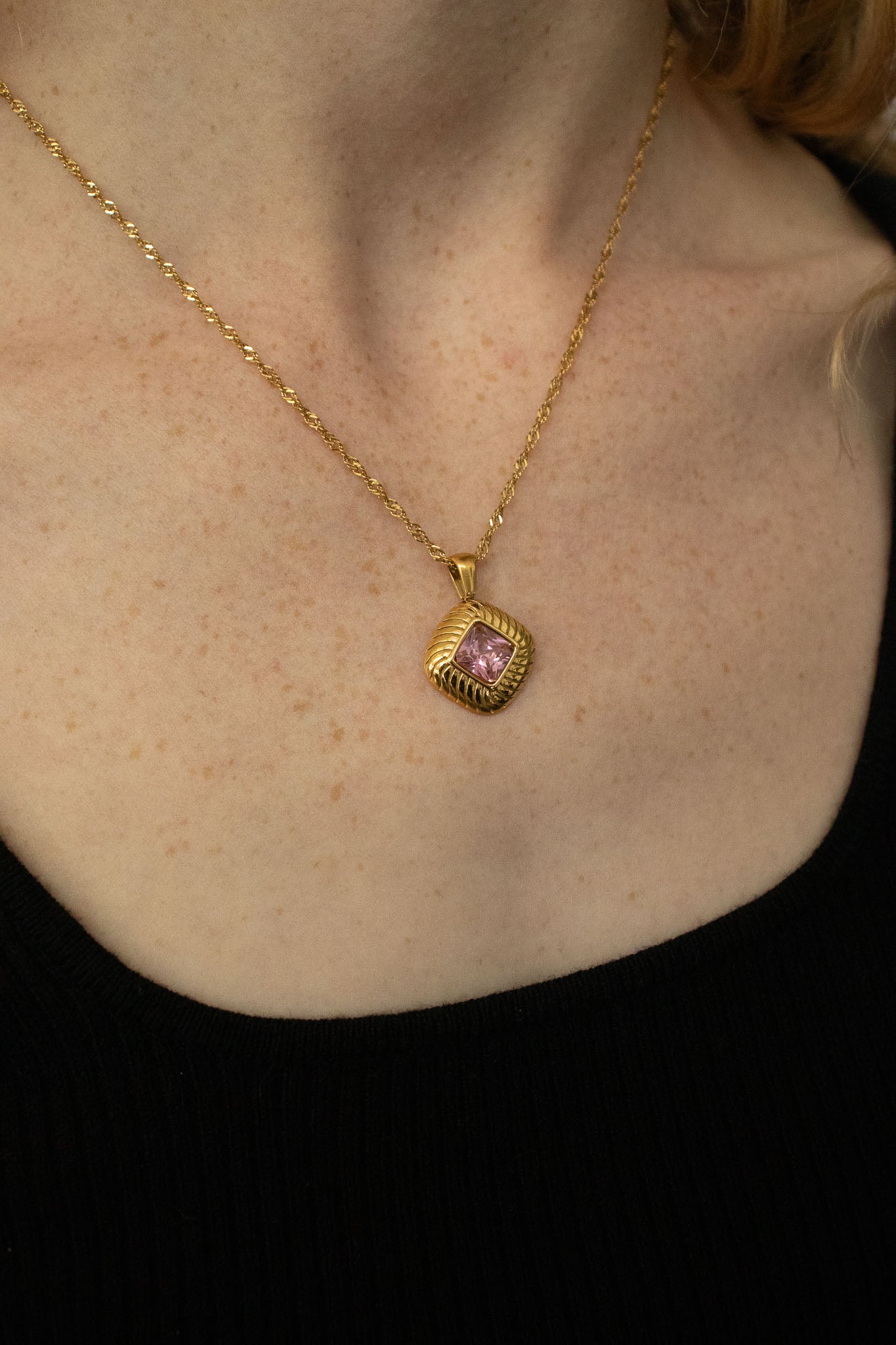 Bezel Stone Chain in Rose
