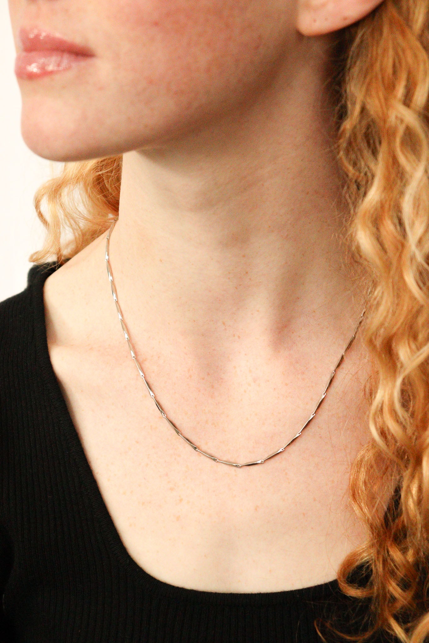 The Layla Thin Silver Necklace