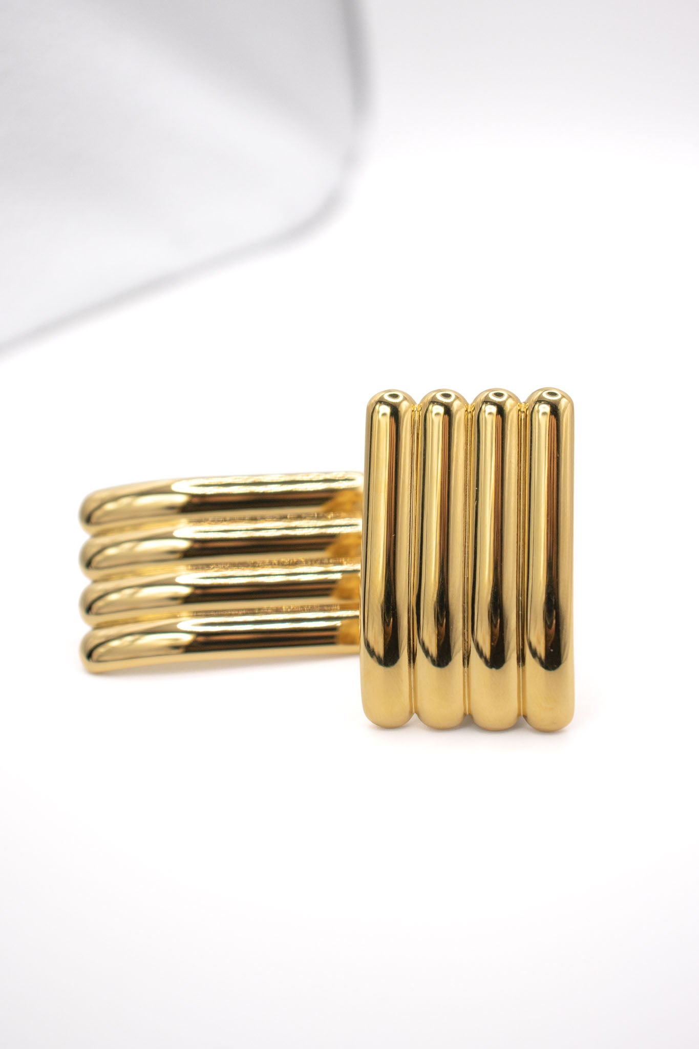 The Chunky Beam Earrings