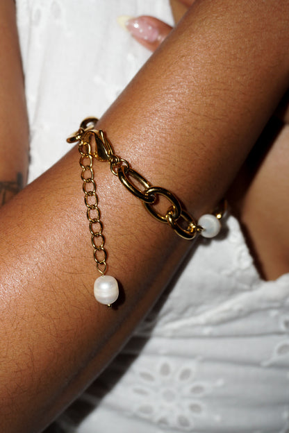 Pearl Drop Bracelet