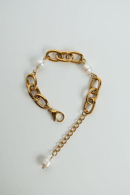 Pearl Drop Bracelet