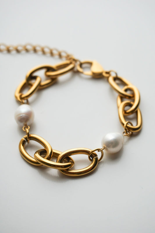 Pearl Drop Bracelet