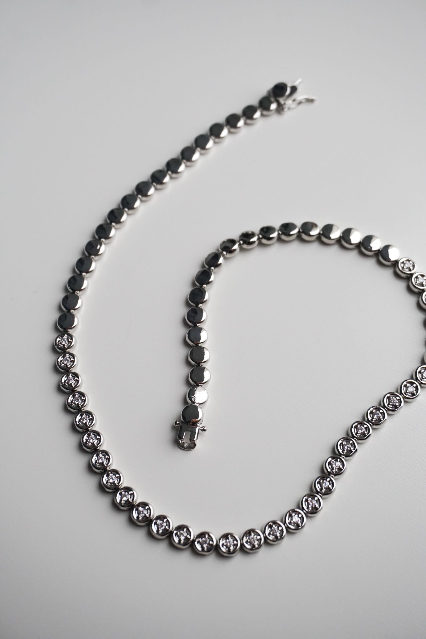 The Olivia Bezel Tennis Necklace in Silver