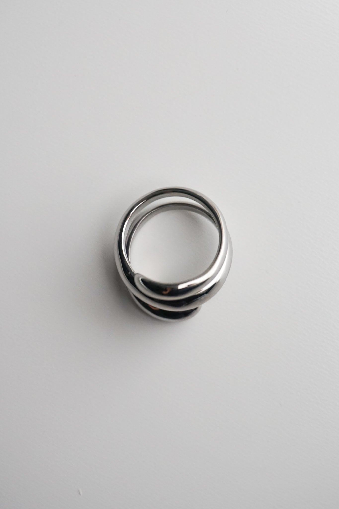 The Marais Coil Ring
