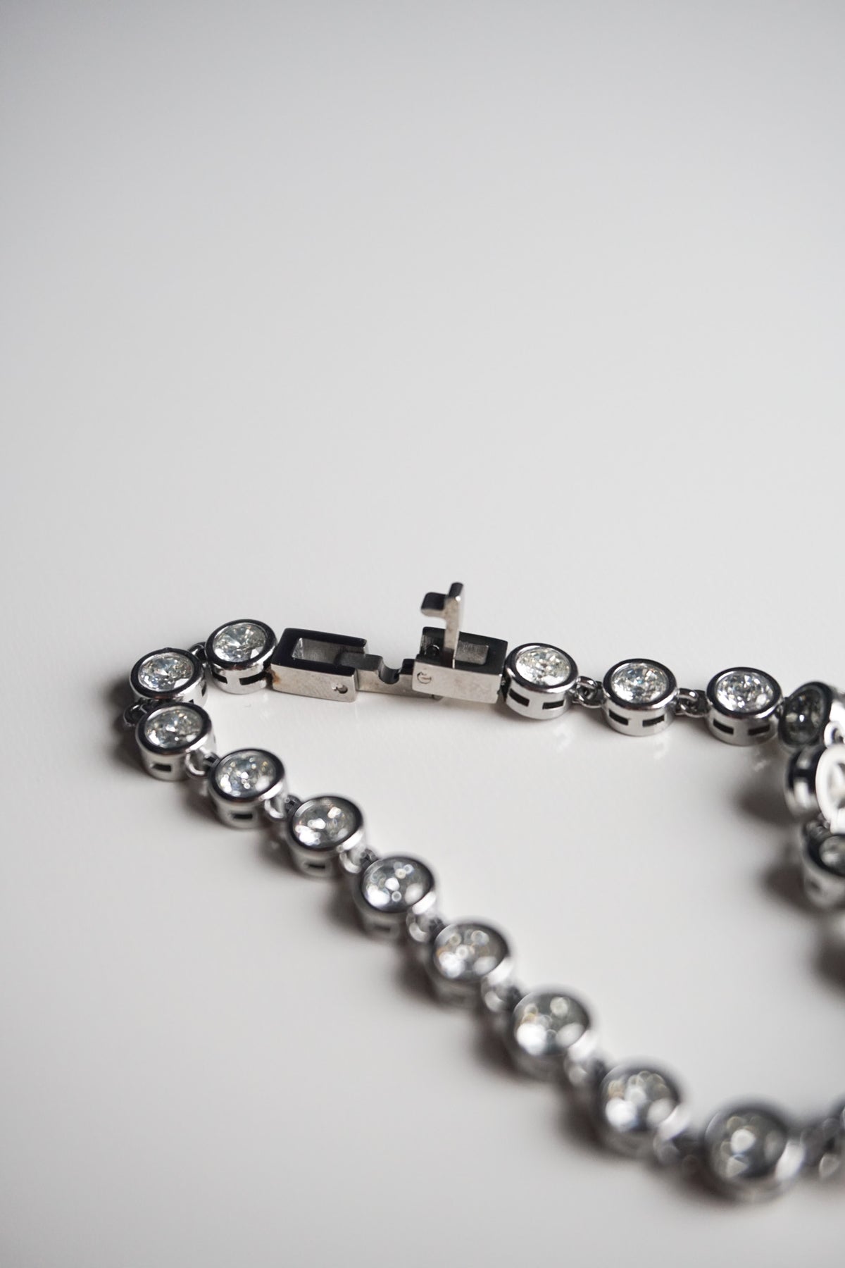 Bezel Stone Bracelet in Silver