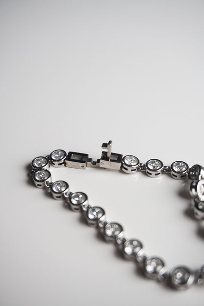 Bezel Stone Bracelet in Silver