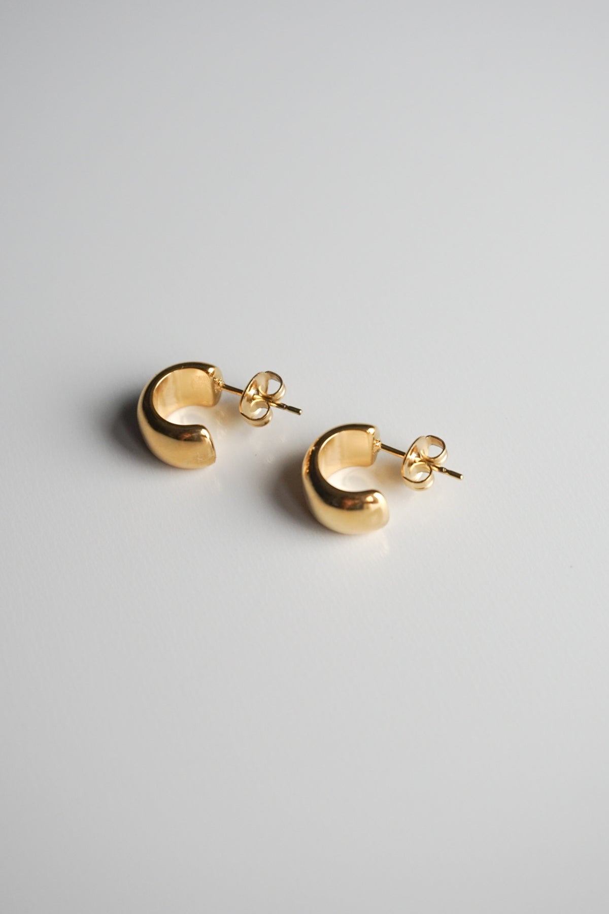 Mini Open Hoops in Gold