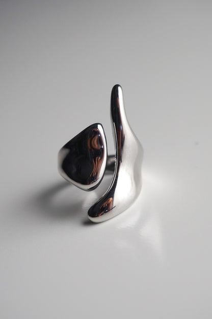 Vivi Ring in Silver