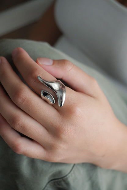 Vivi Ring in Gold