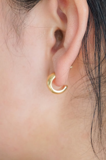 Mini Open Hoops in Gold