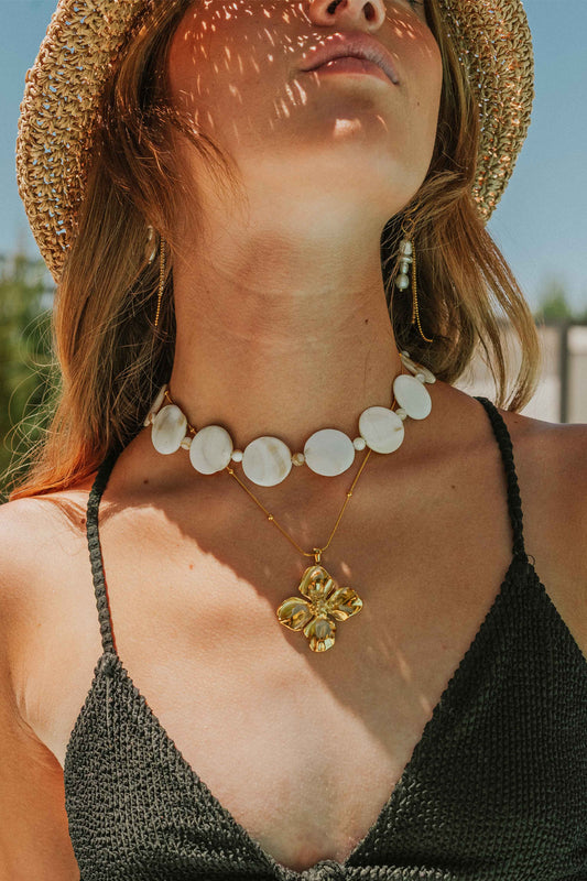 The Coco Choker