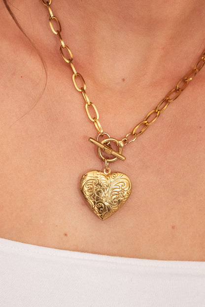 Chunky 18k Gold Plated Heart Locket Necklace Paperclip Chain