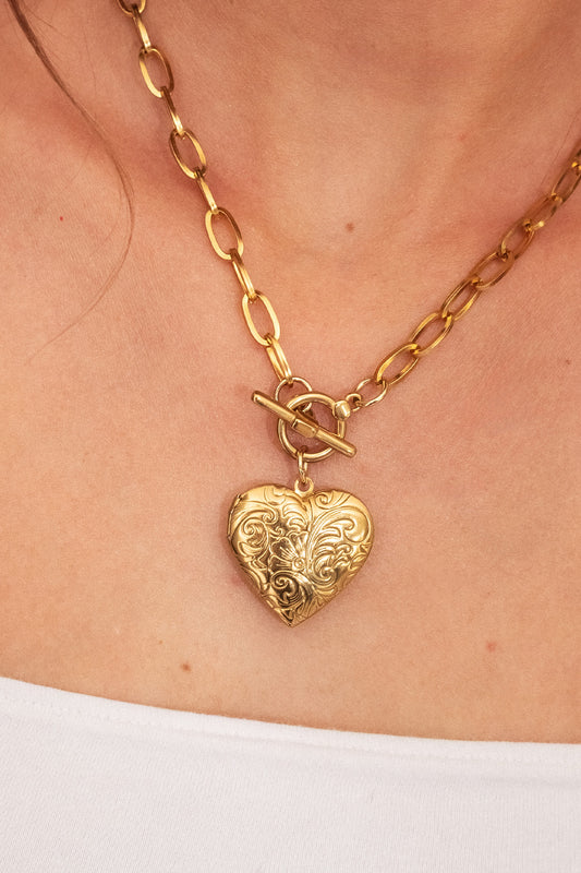 Chunky 18k Gold Plated Heart Locket Necklace Paperclip Chain
