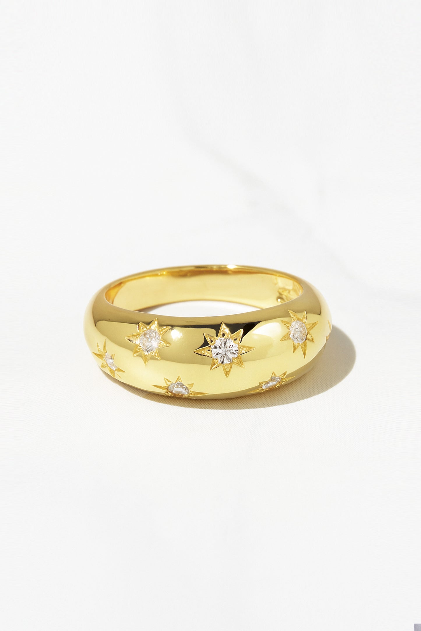 The Luna Ring in Gold
