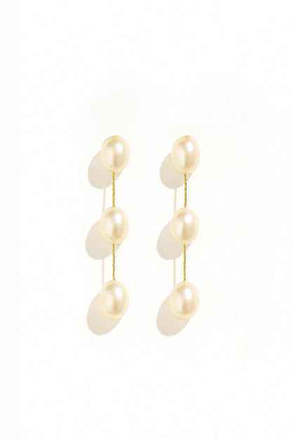 Pearl Droplet Earrings