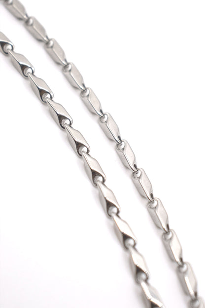 The Elise Silver Necklace