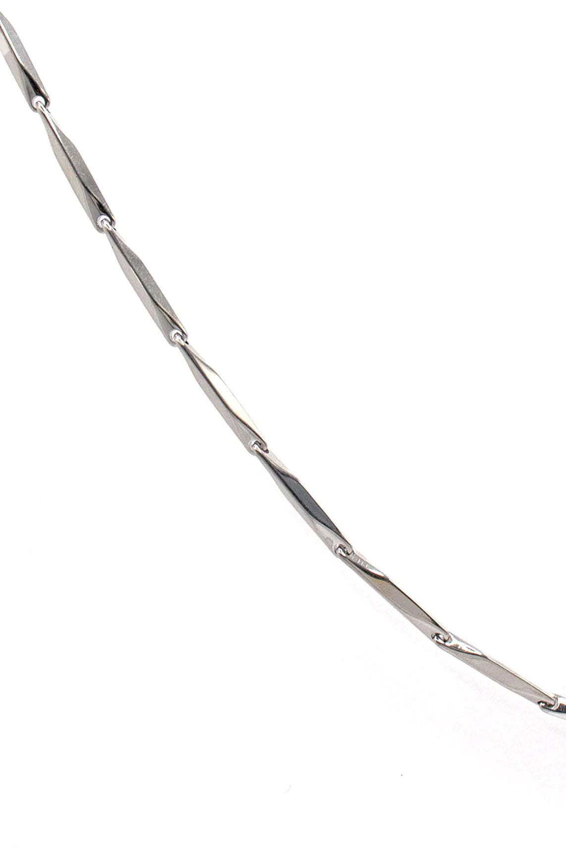 The Layla Thin Silver Necklace